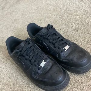 black nike air forces